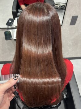 リル(RiLU)の写真/髪質改善に特化した【オーダーメイド髪質改善】で、誰もが触れたくなる美髪へ導きます。