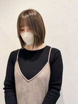 リム(Limb)&nbsp;ぱつっとボブ　ミルクティーベージュ