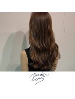 パドトロワ(Pas de trois)&nbsp;新潟×ロングデジタルパーマ×ソヴァールカラー×色素改善