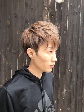 ブス 大畑店(BUSU) ツーブロック+ハイトーンカラー