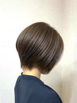 ファヴォリヘアー(favori hair) ショートボブstyle