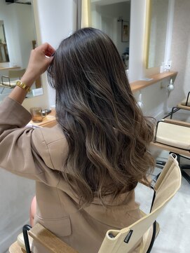 エヌ トーキョー(enu TOKYO) ハイライト グレージュ 学芸大学