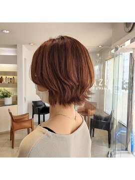 カズ(KAZU) ショートボブ