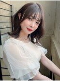 大きなくびれヘアがオシャレ派に人気の予感!