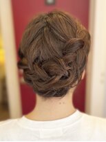 ヘアデザイン ニーチェ(Hair Design ni che) 編み込みアレンジ