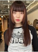 顔周りレイヤーカットくびれヘアミルクティーベージュカラー