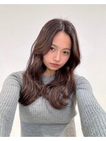 レイラバイアフロート 吉祥寺(Lila by afloat)&nbsp;くびレイヤーグレーベージュ小顔 20代30代40代