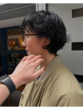 ポーズ(PAUSE) 大阪　梅田　ショートパーマ