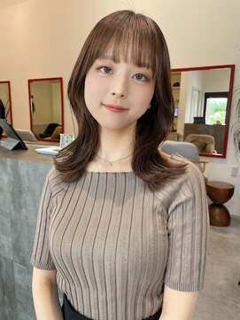 タップ(TAP) 透明感ベージュ
