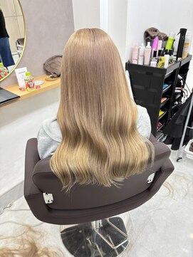 アイズ 横浜(IS) [YASU指名]ブロンドカラー/ミルクティーブロンド/横浜