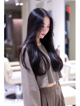 エルサザビューティー 神戸三宮(Elsa the beauty) くびれヘア/韓国レイヤー/似合わせ/髪質改善