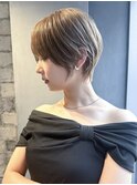 大人ガーリー/レイヤーショート/前髪白髪/20代30代40代50代/柏柏