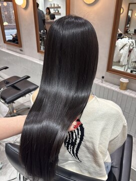 ゼスト アイヴィ(ZEST Ivy) 髪質改善トリートメント【伊藤想】