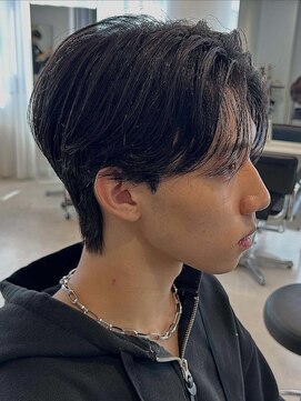 アコロン(acoron.) センターパート/毛流れ/ナチュラル/池袋メンズカット