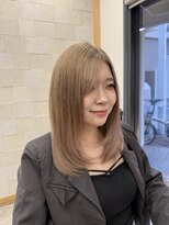 リノアバイフェリア(LINO’A by felia) ふわっと軽やかミディアムレイヤー10代20代30代