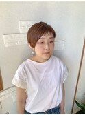 ショートヘア