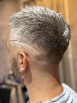 メグロバーバーショップロッポンギ 目黒六(MEGURO BARBER SHOP 6PPONGI)&nbsp;skin fade