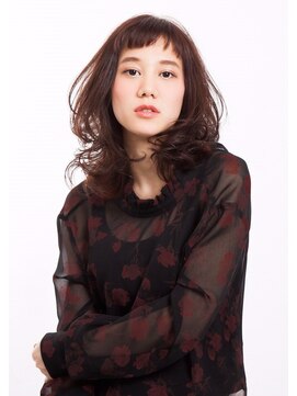 ピークアブー ワン(PEEK-A-BOO ONE) 【PEEK-A-BOO】ミディアムレイヤー 伊藤雨潔