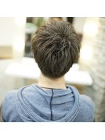 サロンドカーロ(SALON’ DE CARO)&nbsp;刈り上げメンズショート