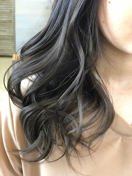 ルチェア ヘア(Lucea Hair) ダークグレージュ