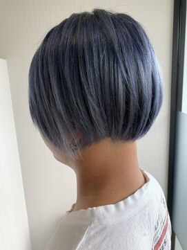 アリュール(Allure) ボブ風サファイヤブルージュ