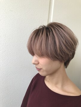 ナンバー エアロ 横浜(N° +aero) 大人可愛い20代30代40代小顔ワンサイドショートボブ丸み前下がり