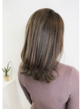 ファブ 銀座(fav) 大人のハイライト・ナチュラルベージュカラー