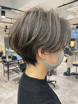 ジアン テラス(GIEN TERRASSE) #ハンサムショート #ショート #ハイライト　#イルミナカラー