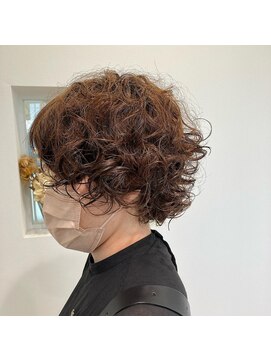 ムニノ(munino) カーリーマッシュBob