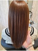 ツヤ髪ストレートミディ大人可愛いナチュラルブラウン髪質改善