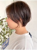 くびれ　丸み　ショートボブ