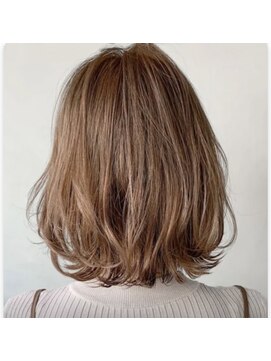 チャーリーズ マーケット(charlie's market) 大人かわいい小顔外ハネボブ  20代30代40代/銀座