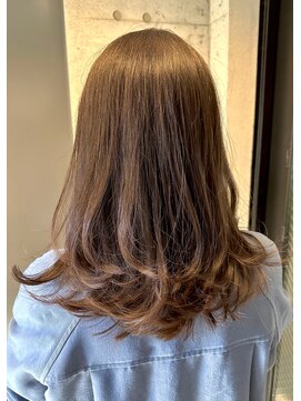 レイラバイアフロート 吉祥寺(Lila by afloat) くびレイヤーエモージュ黒髪ベージュ 20代30代40代