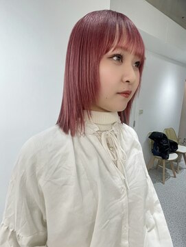 ペレ 渋谷(PELE) 切りっぱなしボブ/エアリーロング/美髪/ピンクブラウン/渋谷