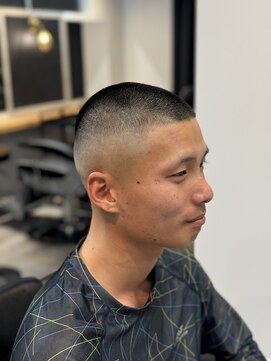 ヴィ 大宮(Vii) フェード/メンズ/大宮/ツイスパ/波巻きパーマ