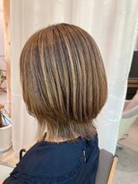 タイズ(ties)&nbsp;20代30代大人可愛いエアリーボブラベンダーベージュ透明感