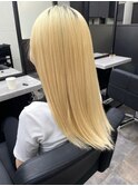 抜きっぱなしブロンド　ストレート　ケアブリーチ　ダメージレス
