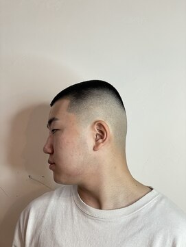 アパッシュ 大町店(Apache) バズカットスキンフェード