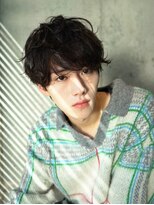 キュー(Cue_)&nbsp;外国人寝癖風オリジナルスパイラルパーマのマッシュ　2【影山】