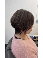 ブーム(boom)&nbsp;白髪ぼかし×　ショートウルフ