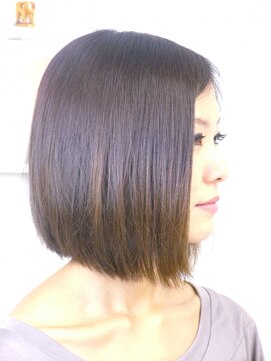 サロン ド ブレス(Salon DE Breath) 前下がりツヤボブ