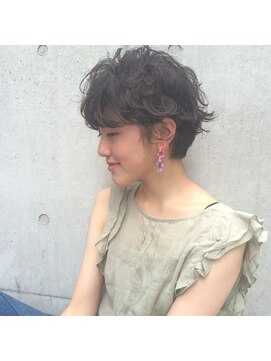 ユヌ(UNU) 【UNU】ヌーディベージュ