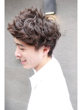 ラテ 武蔵小杉(LATTE) 【LATTE武蔵小杉】　大人ショート　ツーブロック　無造作ヘア