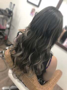 ニーナ ヴィジョン(NINA visioN) 色濃く透ける…夏STYLE