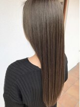 メニューの取り扱い幅が豊富で、最新技術やトレンド発信できる知識と技術★