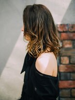 アラワラブルー(arrawarra blue) 大人クールグラマラス/20代/30代/40代/50代/倉敷駅/白楽町