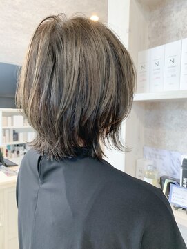 キャアリー(Caary) 福山市美容室Caary人気 ブルーグレージュ ボブウルフスタイル