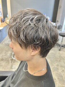 ニアウ 伊勢崎連取店(Niau) メンズマッシュパーマツイストスパイラルパーマ波巻きパーマ