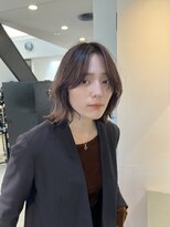 トレス(TRESS)&nbsp;レイヤーボブ　ミニボブ　外ハネボブ　ベージュカラー