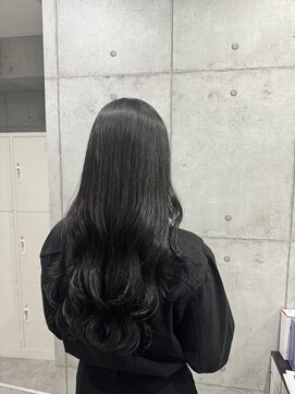 ネウィ 池袋(newi) 就活生におすすめ！ブルーブラック